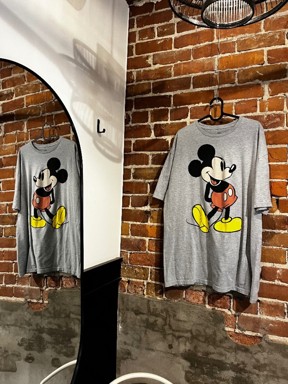 Oversized Mickey Mouse Disney Graphic Tee 2XL